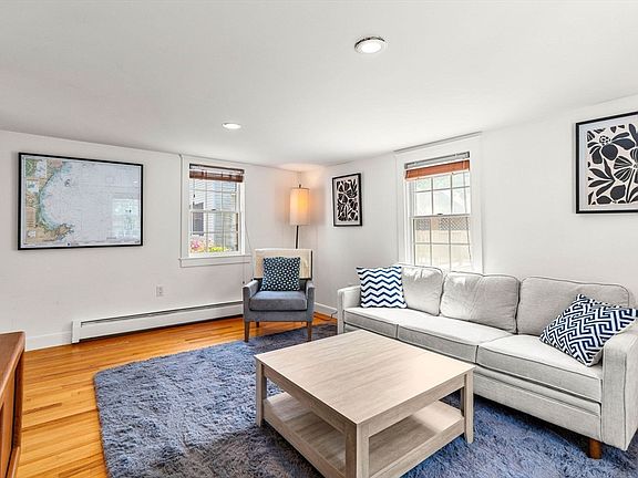 3rd image of 60 Morton St #R