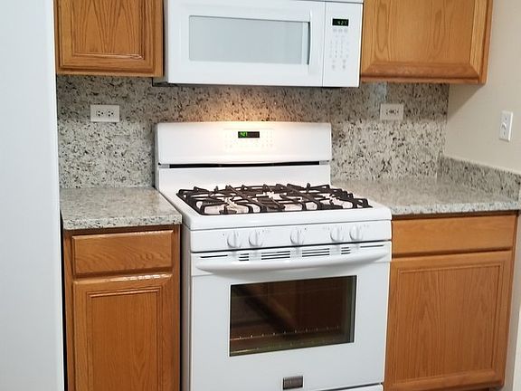 2nd image of 832 Donelson Ct #832