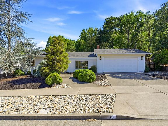 2nd image of 3739 Sleepy Hollow Drive