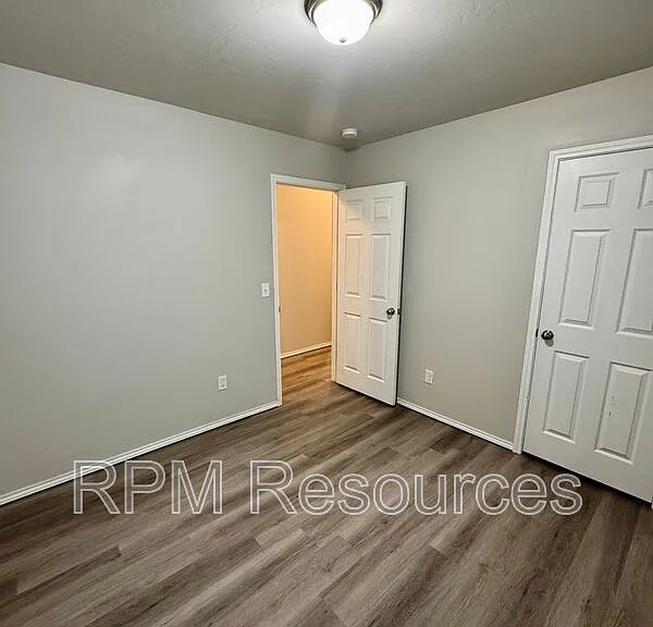 11728 Jude Way — Photo 19
