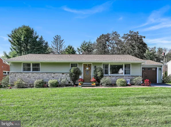 436 N Locust St, Elizabethtown, PA 17022