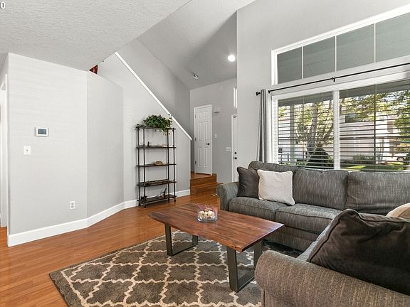 5th image of 1608 SE 178th Pl