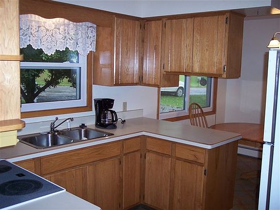 1008 OTNEY Kitchen
