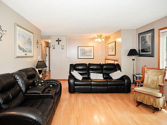 3rd image of 6606 S 44th Ave