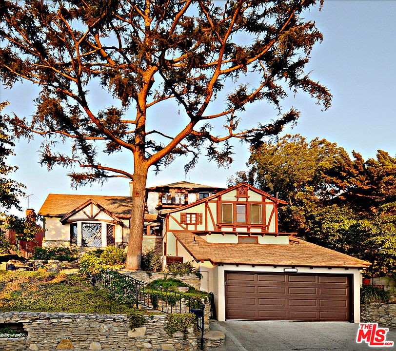 1st image of 2242 Micheltorena St