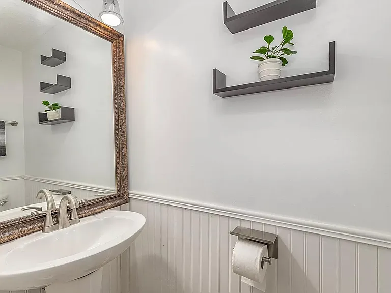 1140 Villa Green Ct — Photo 7