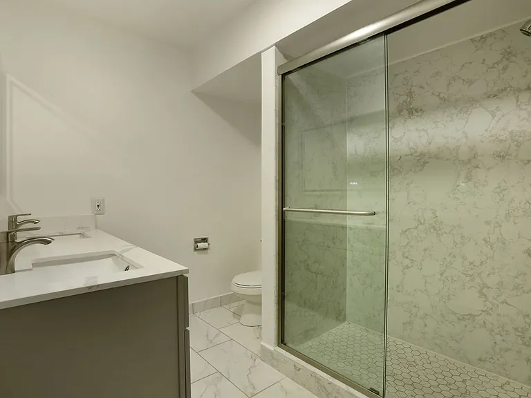 248 W Knoles Way — Photo 13