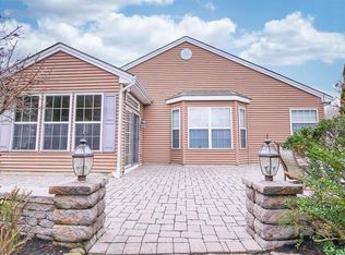 667 Pine St, Egg Harbor City, NJ 08215