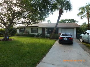 1671 Binney Dr, Fort Pierce, FL 34949