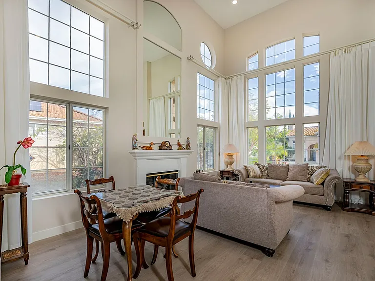24123 Benfield Pl — Photo 9