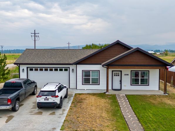 3598 Hitching Post Ln