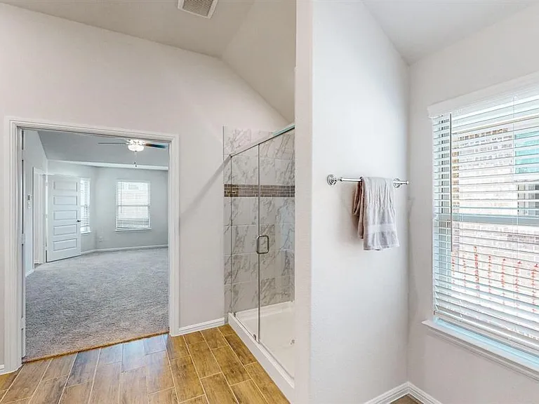5809 Sandown Dr — Photo 24
