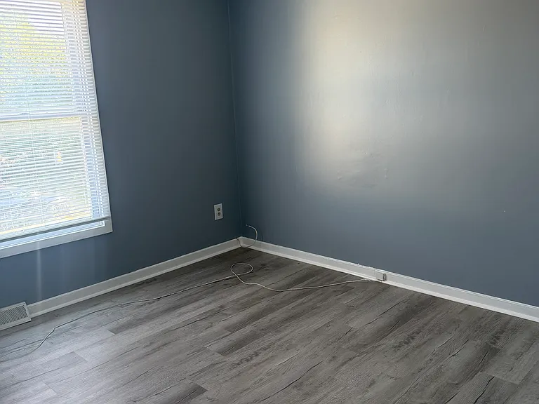 222 Knightsmanor Ct — Photo 15