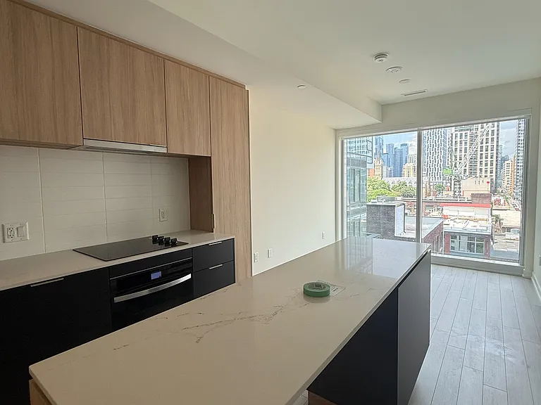 89 Church St #807 — Photo 13