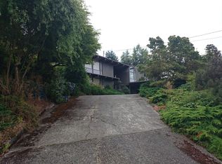 4363 SW Cloverdale St, Seattle, WA 98136