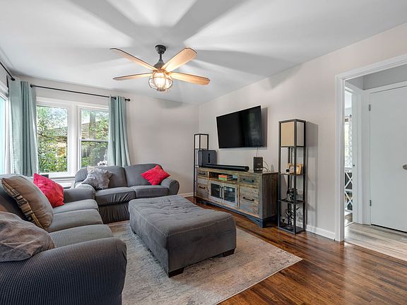 4th image of 6527 Pine Point Dr