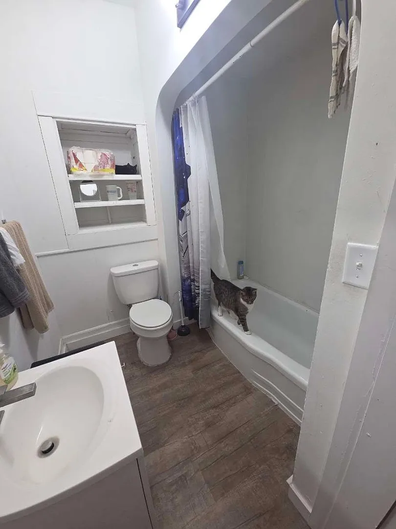818 W 4th St Joplin - Unit 1 — Photo 2