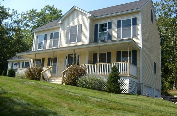 2nd image of 8 Christina Rd
