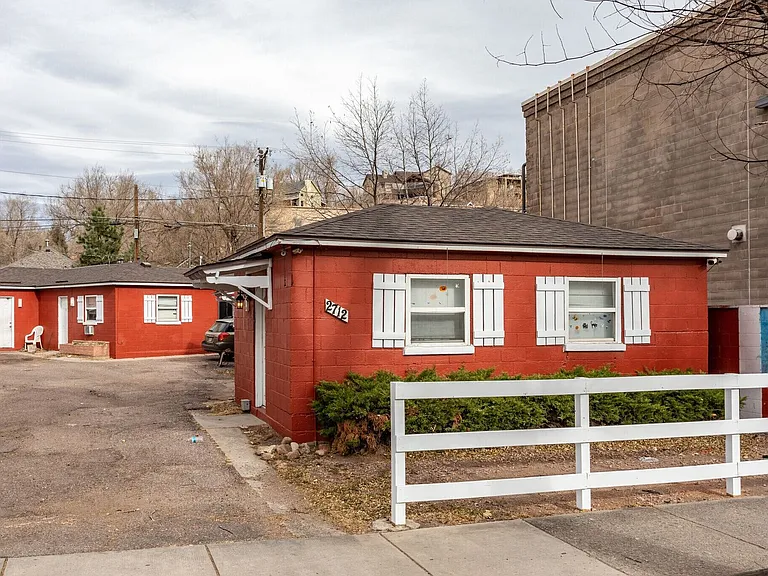 2712 W Colorado Ave — Photo 13