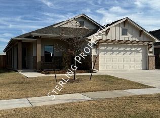 13604 Grass Plain Ave, Yukon, OK 73099