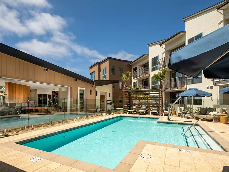 Triton Encinitas — Photo 12