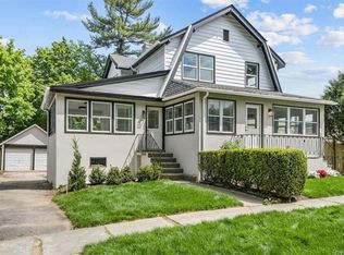 11 Hutchinson Blvd, Mount Vernon, NY 10803