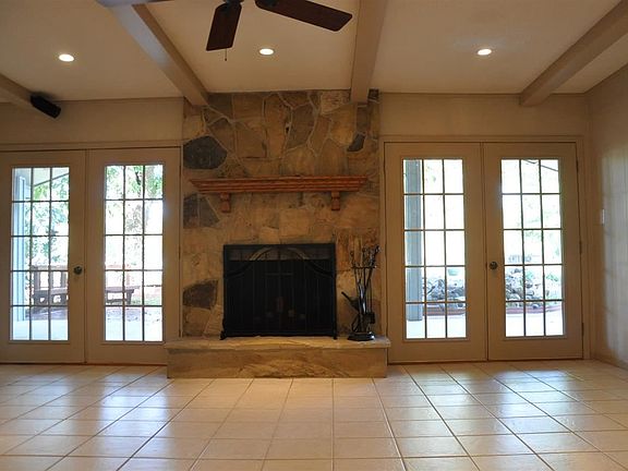 4th image of 104 Monticello Ln