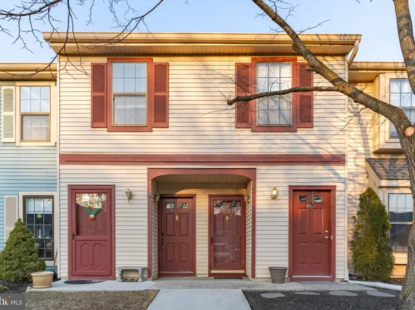 166 Wyndham Pl, Robbinsville, NJ 08691