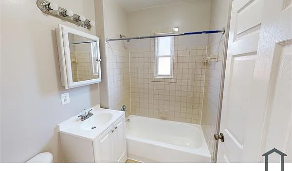 2 bed, $1,700 — Photo 4