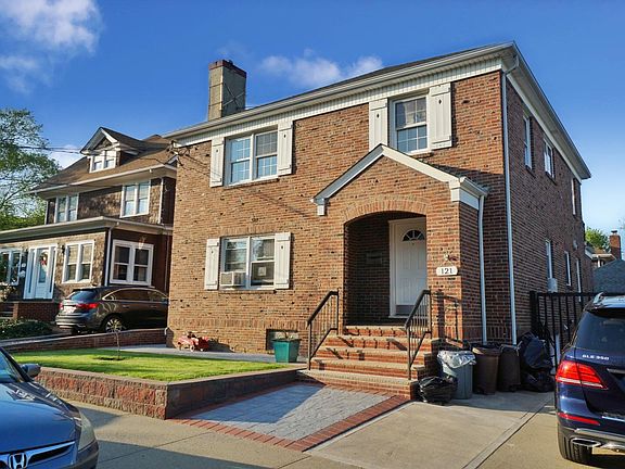 3rd image of 121 Garretson Ave #2A