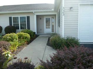 323 Walker Dr, Canandaigua, NY 14424