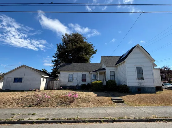 1204 7th St, Eureka, CA 95501