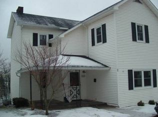 808 N Chestnut St, Barnesville, OH 43713