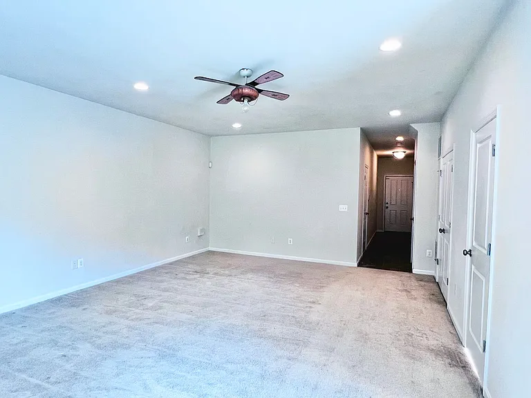 37 Rapidan Dr — Photo 22