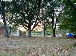 Beechwood Dr, Ludington, MI 49431