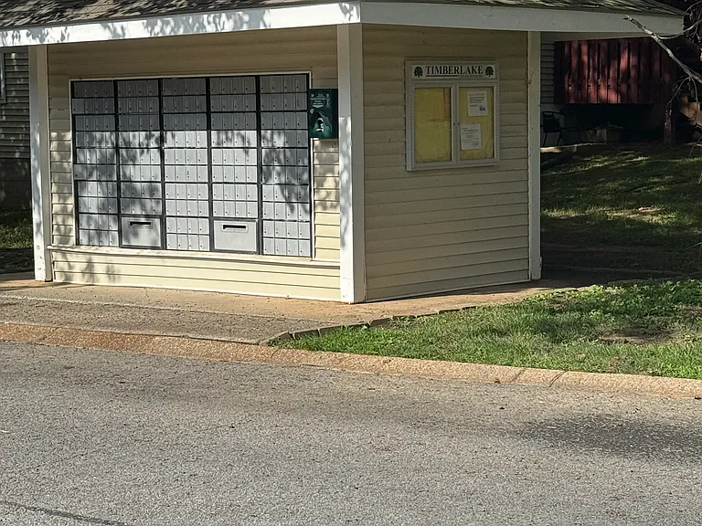168 N Timber Dr — Photo 18
