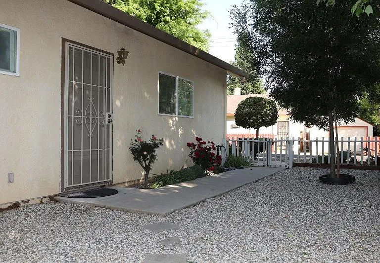 844B Shearer St — Photo 5