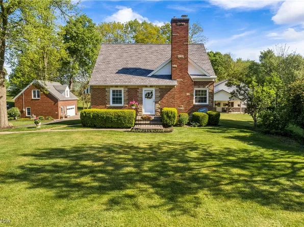 64 High St, Seville, OH 44273