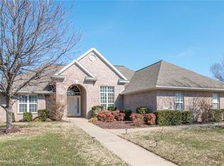 4601 W Knoll View Way, Rogers, AR 72758