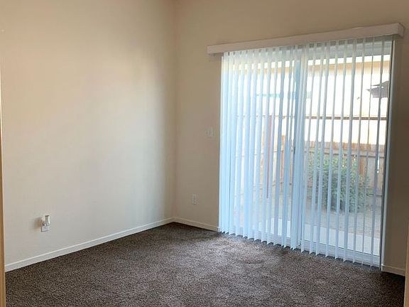 5th image of 3242 S Villa St
