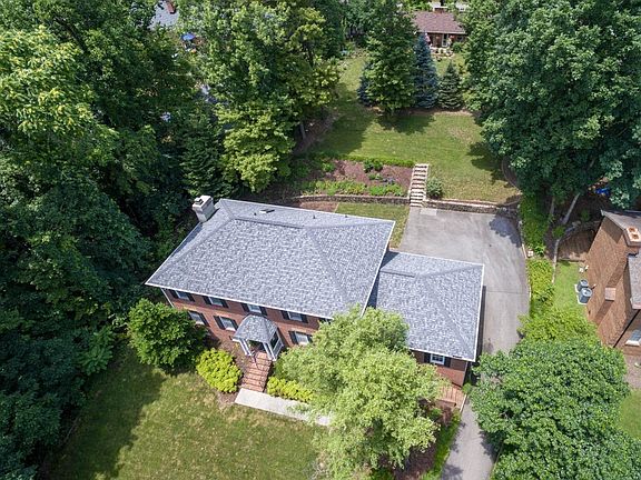 3rd image of 3833 Park Ln SW