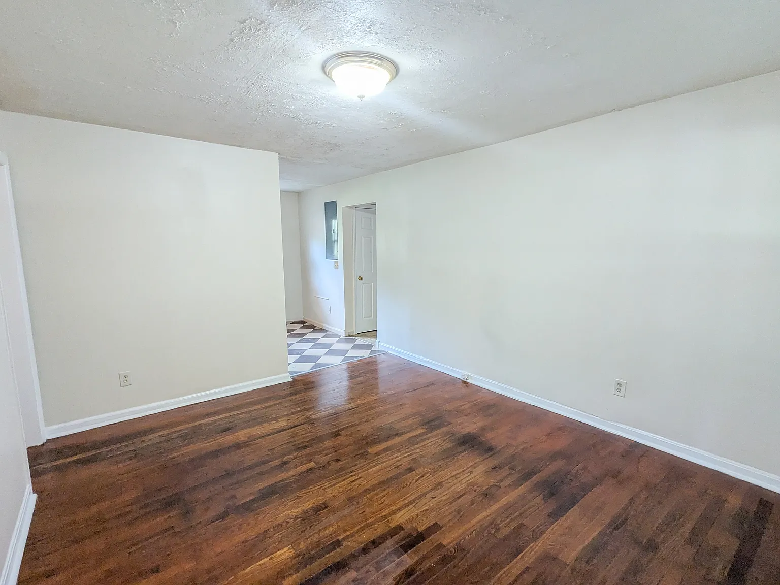 2820 Cardo Drive LH2 - 1 — Photo 4