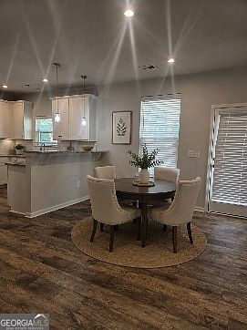 5th image of 3165 Dowsing Ln