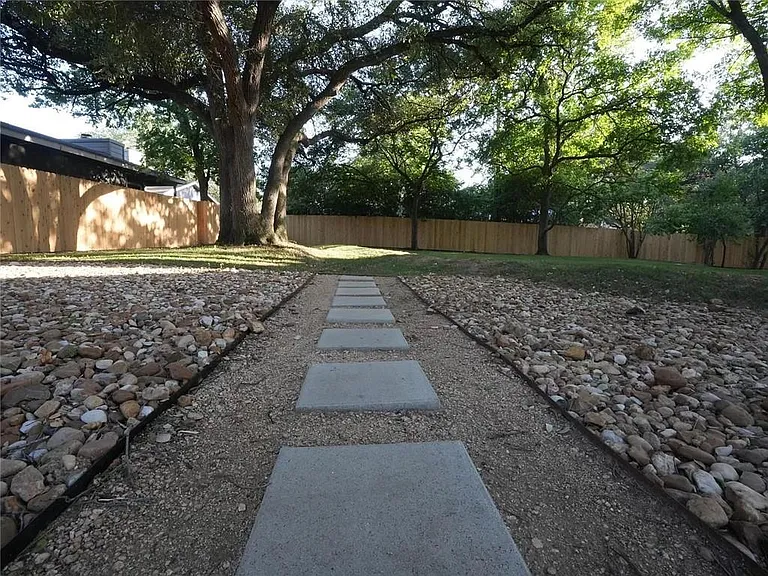 9525 N Capital Of Texas Hwy #422 — Photo 15