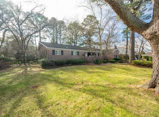 2313 Inlynnview Rd, Virginia Beach, VA 23454