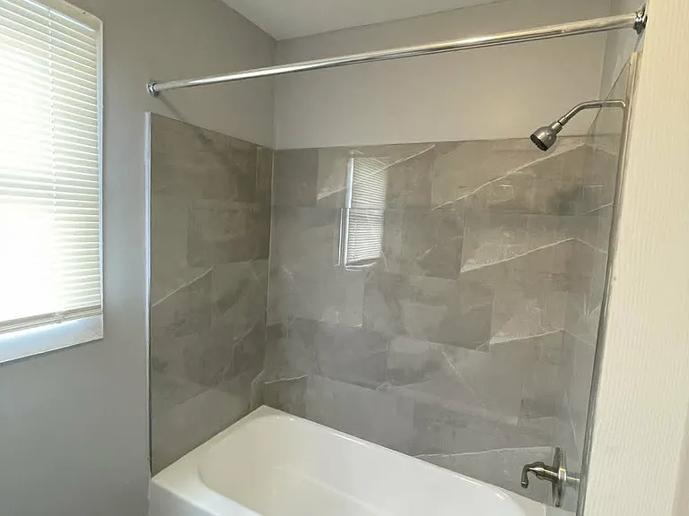 28517 Glenwood St — Photo 7