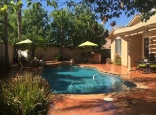 22126 Crestline Trl, Saugus, CA 91390