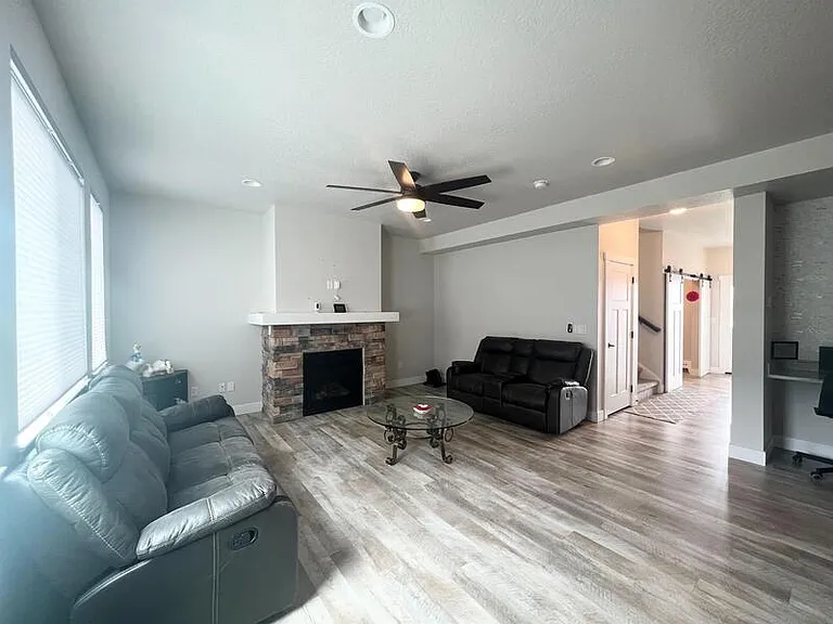 11391 S Mapleside Ln — Photo 18