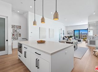 768 N Arthur Rd, Los Angeles, CA 90029