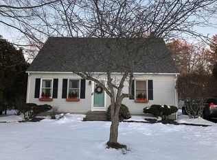 53 Winterset Dr, Springfield, MA 01129